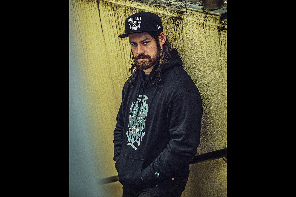 NEW ERA × BULLET CLUB コラボフーディー