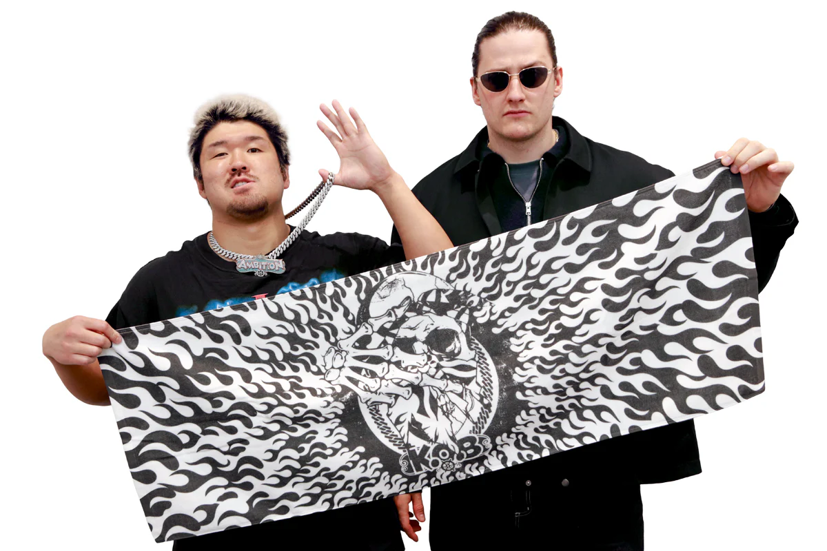 Knock Out Brothers「K.O.B SYMBOL MARK」スポーツタオル