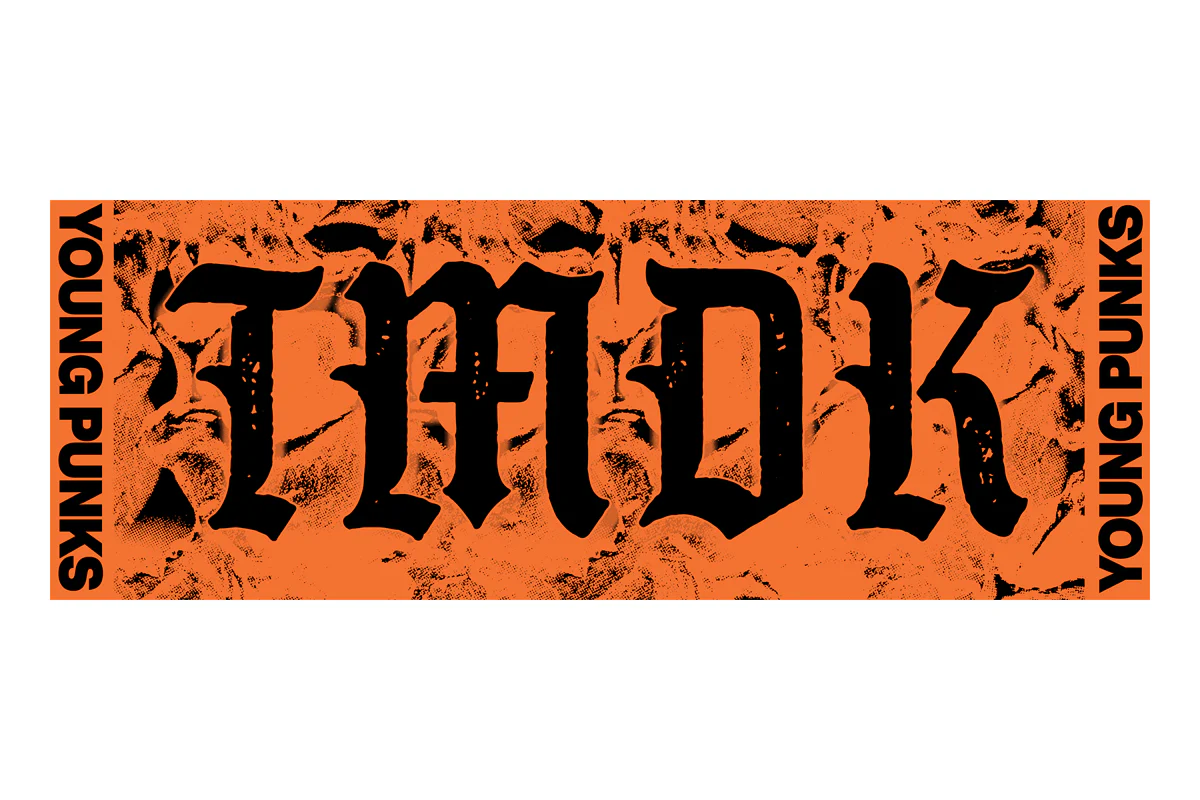 TMDK「YOUNG PUNKS」スポーツタオル（2025・オレンジ×ブラック）