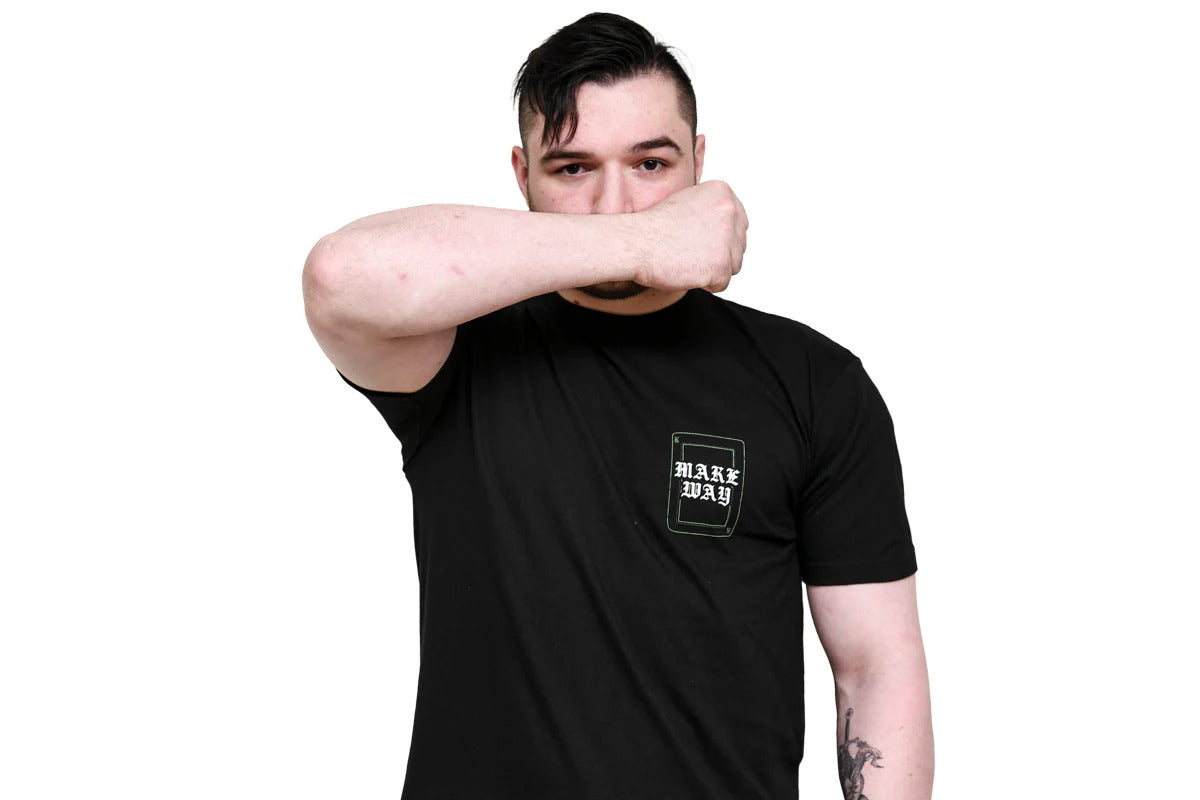 カラム・ニューマン「MAKE WAY」Tシャツ