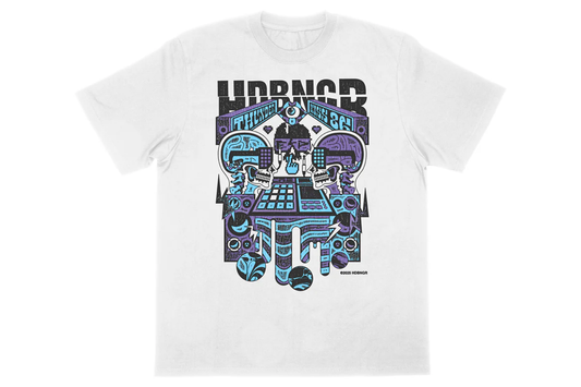 エル・ファンタズモ「HDBNGR」イラストTシャツ（ホワイト）