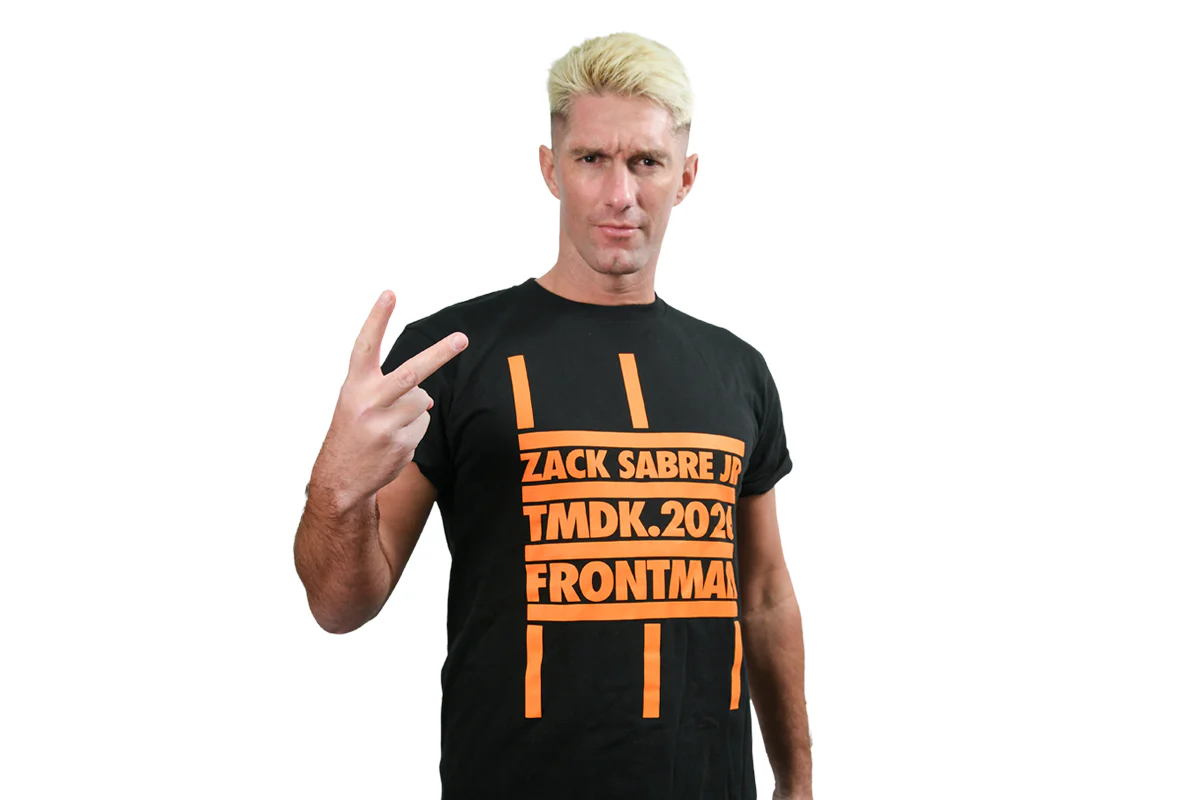 ザック・セイバー Jr.「TMDK.2026 FRONTMAN」Tシャツ